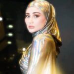 Wawa Zainal Instagram – Don’t let others tell you what you can’t do. Don’t let the limitations of others limit your vision.. alhamdulillah another achievement for being recognized by SUPERBRAND award .. tahun ke 5 dalam industri kosmetik  its not easy to sustain sbnr nya . InsyaAllah doakan @wawacosmeticshq dapat membantu ramai lagi customer & anak team #wawawarriors AllahummaAamin🙏🏻

Dress @styledbybu_ @abushaefhamza