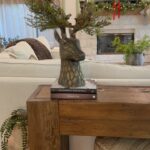 Daniella Monet Instagram – i never want this season to end 🥰 tomorrow we’re decorating our Christmas tree 🫶🏼

99% of our Christmas decor is compliments of @arhaus 🙏🏼