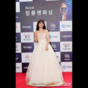 Park Bo-young Instagram - 예쁜 사진 감사합니다🥰
