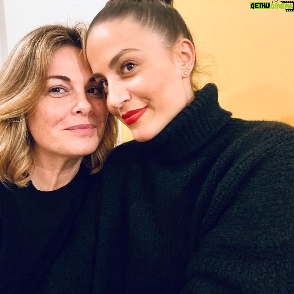 Vanessa Incontrada Instagram - Le più belle amiche del mondo 😊❤️🥰
