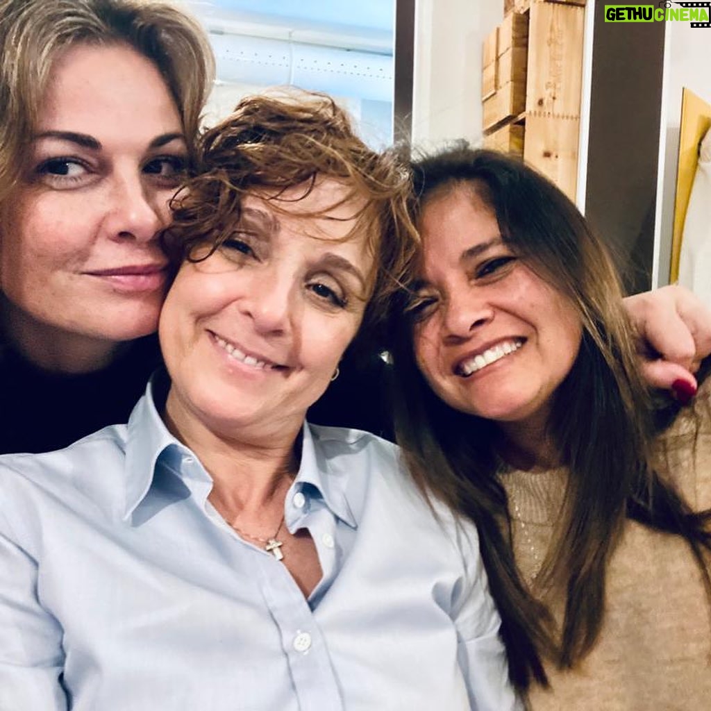 Vanessa Incontrada Instagram - Le più belle amiche del mondo 😊❤️🥰