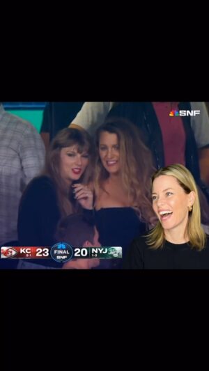 Elizabeth Banks Instagram - Still your biggest fan, Tay 💕