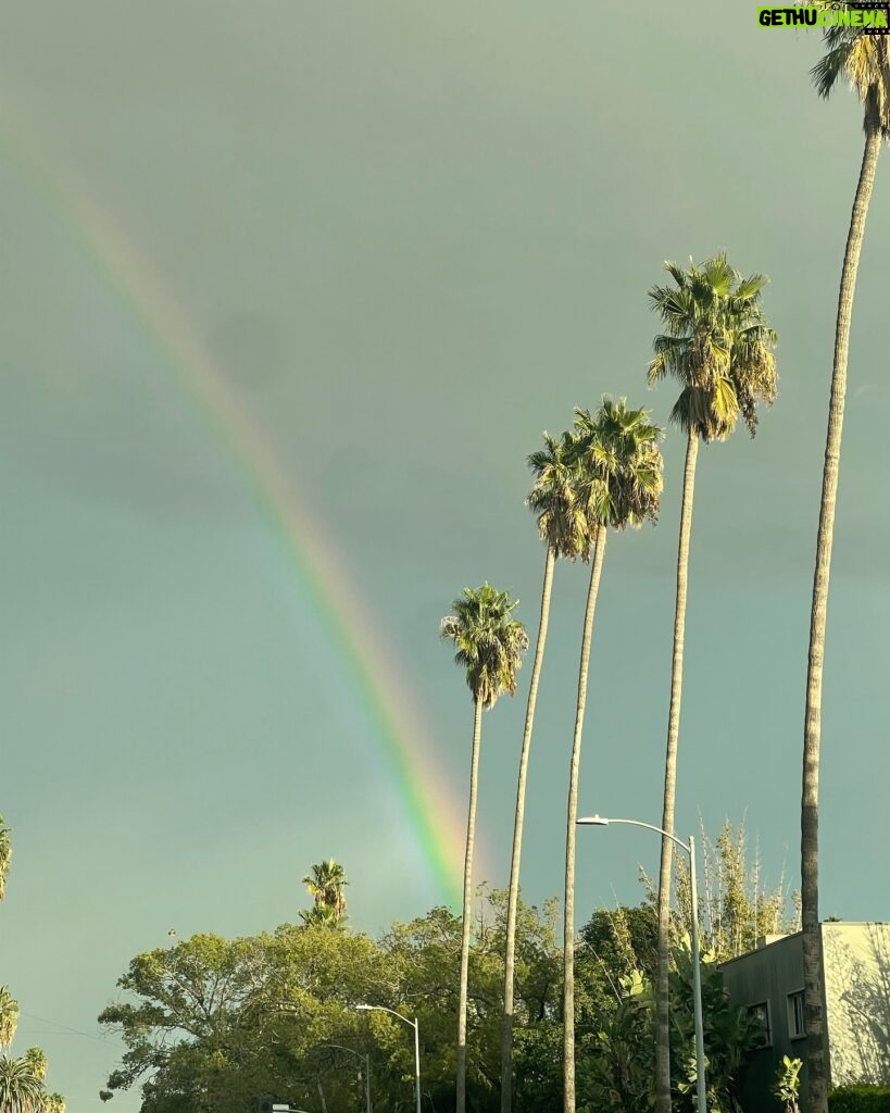 Nia Long Instagram - That pot of gold is something special 🌈 😉