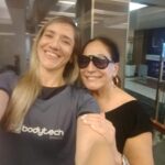 Susana Vieira Instagram – Corpo sempre em movimento… Aula maravilhosa com a @aninhapersonal40 na #bodytech 💪🏻