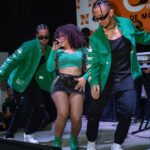 Chelsy García Instagram – Salgo pa’ los coros con una #FALDITA 💃🏻…🔥

📸 @jasoonfilms