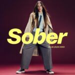 Dilan Çiçek Deniz Instagram - Celebrate our issue Nº1 with #DilanÇiçekDeniz
@dilandeniz #SoberDigital

Burberry trench @burberry
Beymen Collection / @beymen shirt
Sober Archive tie 
Alexander Wang / @beymen pants 
Converse / @converse.turkiye shoes

Photography @erdi_dogan
Fashion @a.batuhancetin 
Hair Stylist @ibrahimzengin
Make up Artist @yagizyoldas
Photography Assistant @orhan.cobanoglu28