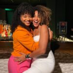 Juliana Alves Instagram – Dump de um fim de semana muito especial! 
Festa dos amigos @oftalmaelogista @drgilmarfrancisco, niver da @leticiadiaspassareli e festa da Sheroleta @sheronmenezzes 

Celebrando a vida de pessoas que amo e encontros que me fortalecem! 
Foi muita emoção nesse final de novembro!
