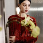 Fan Bingbing Instagram - The after-party of #sgiff 2023.

👗 @lanvin F/W 2023 RTW, styled by @_christopherbu_ and @wishgui3 
💄 @huyiyin8, @_christopherbu_ 
📸 @ryan_john_peters, @zungninja
