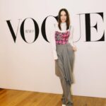 Fabiola Guajardo Instagram - Que increíble conocer y celebrar el talento de grandes diseñadores mexicanos y latinoamericanos 💕
Gracias @voguemexico @karlamartinezdesalas por invitarme a celebrar esta gran iniciativa! 
Nos vemos desde hoy hasta el 3 de diciembre!