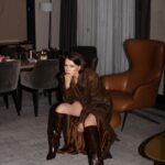 Anna-Maria Sieklucka Instagram - Moje życie to ciągła podróż, niezwykle ciekawa i pełna niespodzianek. 
Dziękuję 🤍@radissoncollectionwarsaw za Waszą gościnę, uwielbiam ten klimat, a widok z okna niczym state of mind of New York, a to nasza cudowna Warszawa.🤍
•
•
•
•
#RadissonHotel #RadissonCollection #RadissonCollestionWarsaw #traveling 
#besthotels #warsawpoland #warsawhotels
#warsawlifestyle #actresslife #współpraca