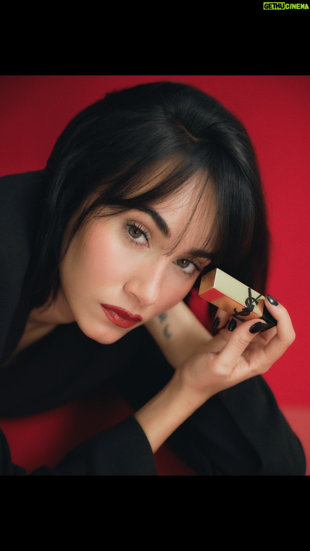 Aitana Instagram - Rouge Pur Couture de @yslbeauty 🖤 #YSLBeauty #Makeuplook