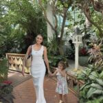 Olivia Culpo Instagram - 🤍♾️🌴