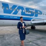 Juliana Alves Instagram – Atenção tripulação: comissária Cláudia voando pelo seu feed 💙✈️

‼️‼️Atenção para a chamada: 
Voo VASP 375 HOJE nos cinemas de todo o Brasil. Embarque conosco nesta viagem inesquecível! 

Um filmaço @estudioescarlate @stardistributionbr 
Direção @marcusbaldini 
Fotografia @rhebling_junior 
Roteiro @mikaeldealbuquerque 

#osequestrodovoo375 #cinemanacional
