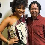 Juliana Alves Instagram – Obrigada, 2023 por tudo isso!
Mais um momento de encantamento! 
Djavan é gigante! Que show lindo!!
É muito amor!!!

Obrigada @beepsaude! 
Obrigada @evandrorius e @djavanoficial por me receberem e depois receberem minha família com tanto carinho. 
Que emoção!!! 🤍