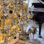 LeToya Luckett Instagram - ✨Oh Christmas tree✨

The family decided to do 3 Christmas trees this year. Which one is your favorite? 😆🎄🎅🏽

Tree decor: @pamluckett 
Song: LeToya Luckett “Love on Christmas”
