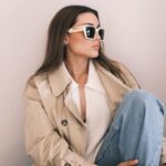Daniela Calle Instagram - A very white Agnes 🌲❄️🕶️
