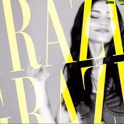 Karla Souza Instagram - ¡HAPPY BIRTHDAY GRAZIA!
No te pierdas esta edición de colección con tres portadas distintas, todas con 10 de las celebridades más top del momento.
Corre a conseguir tu copia impresa y celebra con nosotros 10 años en México de mucho estilo, lujo y el característico EASY CHIC! de GRAZIA.
.
.
.
.
.
.
.
.
.
.
.
Yalitza Aparicio en #LouisVuitton #Cartier
Irene Azuela en #Chanel #Pomellato
Diego Calva #Gucci #Omega
Manolo Caro #LouisVuitton
Aislinn Derbez #Ferragamo #Tiffany&Co
Alberto Guerra #Prada #AudemarsPiguet
Barbara Lopez #DolceGabbana #Tiffany&Co
Renata Notni #Fendi #BULGARI
Karla Souza #Dior #Omega
Alejandro Speitzer #Zegna #BULGARI
.
.
.
.
.
.
Fotografía. @santiagorui
Editora de moda. @annielask
Directora Editorial. Toni Salamanca
@tonisalamanca
Makeup. @gusbortolotti
Hair. @ernestovargas_hair
Asistente de Foto. Javier Pérez @javiprez_
Video. @filmosauriomx
Edición. @rsalvarez013
Bárbara López
Makeup. Isra Quiroz @israquiroz
Hair. Alejandro Iñiguez
@alejandroiniguezhair
Manolo Caro
Fotografía. Pablo Mingo @pablomingo
Grooming. @agosfaggianomakeupartist
#grazia10 #aniversario #felizcumpleaños #HAPPYBIRTHDAY #GRAZIAMéxico