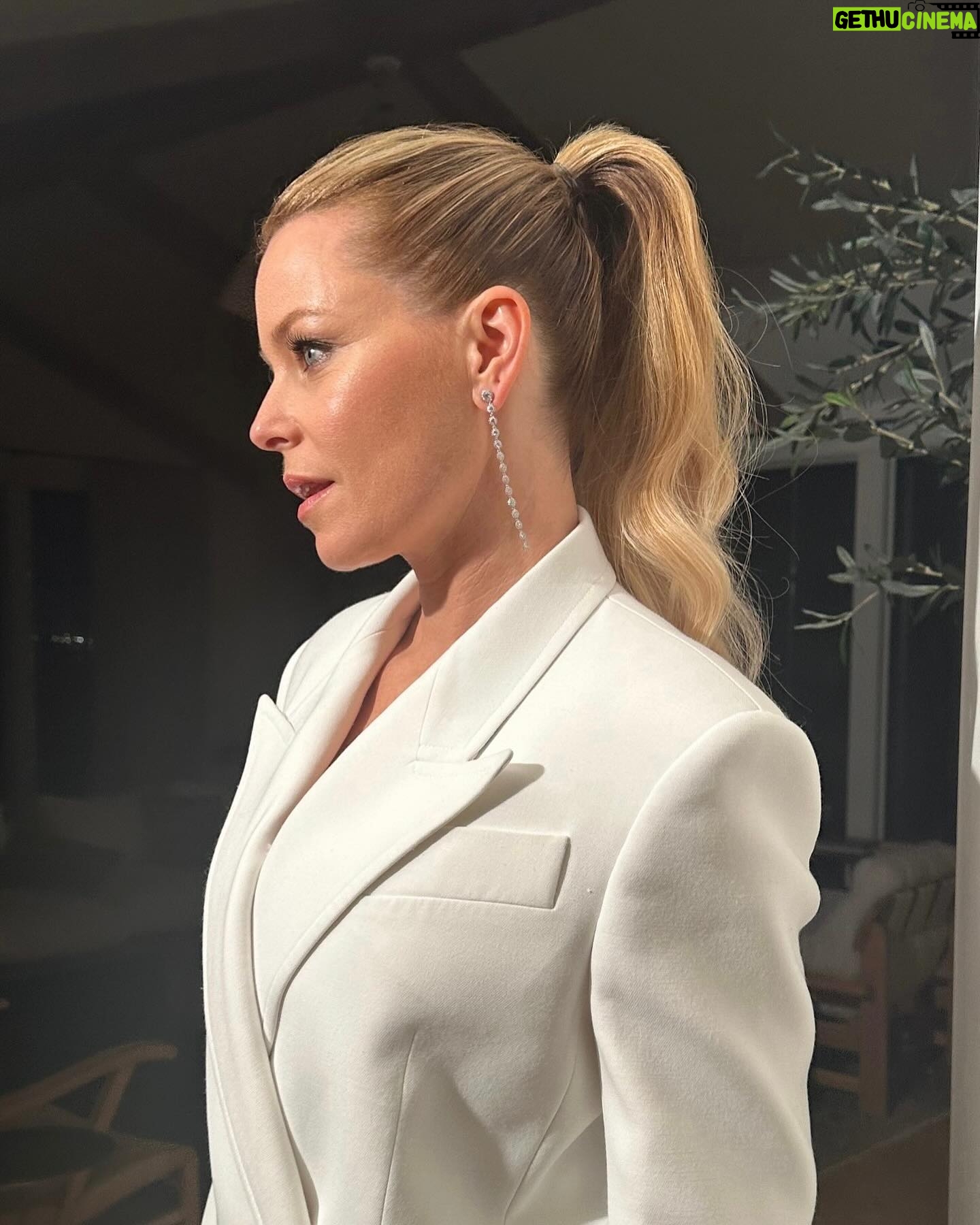 Elizabeth Banks Instagram - Thank you @academymuseum for the invite, @dolcegabbana for the look, @erinwalshstyle @bridgetbragerhair @nhinako_makeup and Oprah and Meryl (who should always be thanked)
