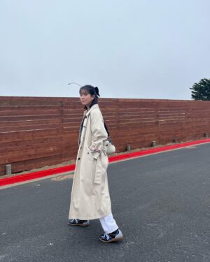 Han Hyo-joo Instagram - Unexpected business 3
어쩌다 사장3
어쩌다 알바...
