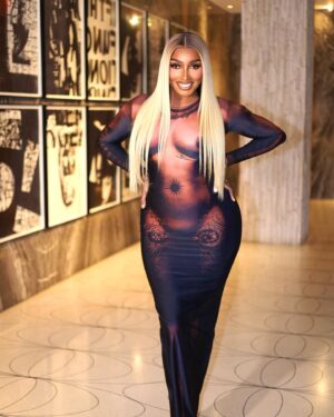 NeNe Leakes Instagram - SWIPE: Stepped out last nite and showed all the body hunni for some “Art Basel” fashion fun. 

So listen, I called up La La to get me together. Chile we go wayyyy back. She literally did it all. Beat my face down and used amazing colors to match my dress. I couldn’t stop looking in the mirror. I love this application! So fun

She Busted out the flatirons and strengthened my hair. Then pulled out her camera and did a whole photo shoot. My girl @thefashionistis 

Glam: @thefashionistis 
📸: @thefashionistis 
Dress: #jeanpaulgaultier 
Shoes: #saintlaurent 
Bag: #yslbags 
Smile by me
Loving on me
#sagatariusseason