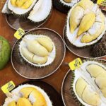 Fan Bingbing Instagram - 哇！Malaysian durian~~ SEDAPNYA 🤤🤤😍😍

This is HEAVEN for all durian lovers! I’ve tried D101, D24 XO, Tekka, D197 Musang King, D200 Black Thorn... 哇！！

They also taught me to drink from the durian carpel to avoid body heat, so interesting! 😍