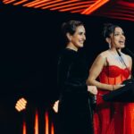 Amina Khalil Instagram - انتهت أمس الدورة الثالثة لمهرجان البحر الأحمر السينمائي، استمتعت بأفلام عالية المستوى وكانت تجربتي كعضوة في لجنة التحكيم ثرية إلى أقصى حد، شكرا لإدارة المهرجان على حسن الضيافة والتنظيم وكل الأمنيات بالتوفيق للسينما السعودية التي حققت تطورا ملحوظا في زمن قياسي.. 

Last night was our final evening at the amazing Red Sea Film Festival. It has been nothing short of a dream. I am forever grateful for the opportunity I had to be part of the main feature film narrative jury amongst such phenomenal artists whom I hold so dear to my heart. Thank you @redseafilm . Thank you @moalturki and @jomanaalrashid 
for creating a platform that has become so highly recognized and respected in just a mere few years.. the best is yet to come, and it was an honor to be a part of it. 
Congratulations to all the amazing filmmakers who created the 17 wonderful films we had the chance to see.. 
And a big thank you to the glorious jury members, its been epic. ❤️
@bazluhrmann @freidapinto @joelkinnaman @pazvegaofficial