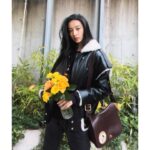 Kōki Instagram – OOTD 🌹❤️

Jacket and bag @coach 💗