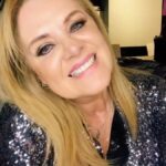 Erika Buenfil Instagram - Linda noche.