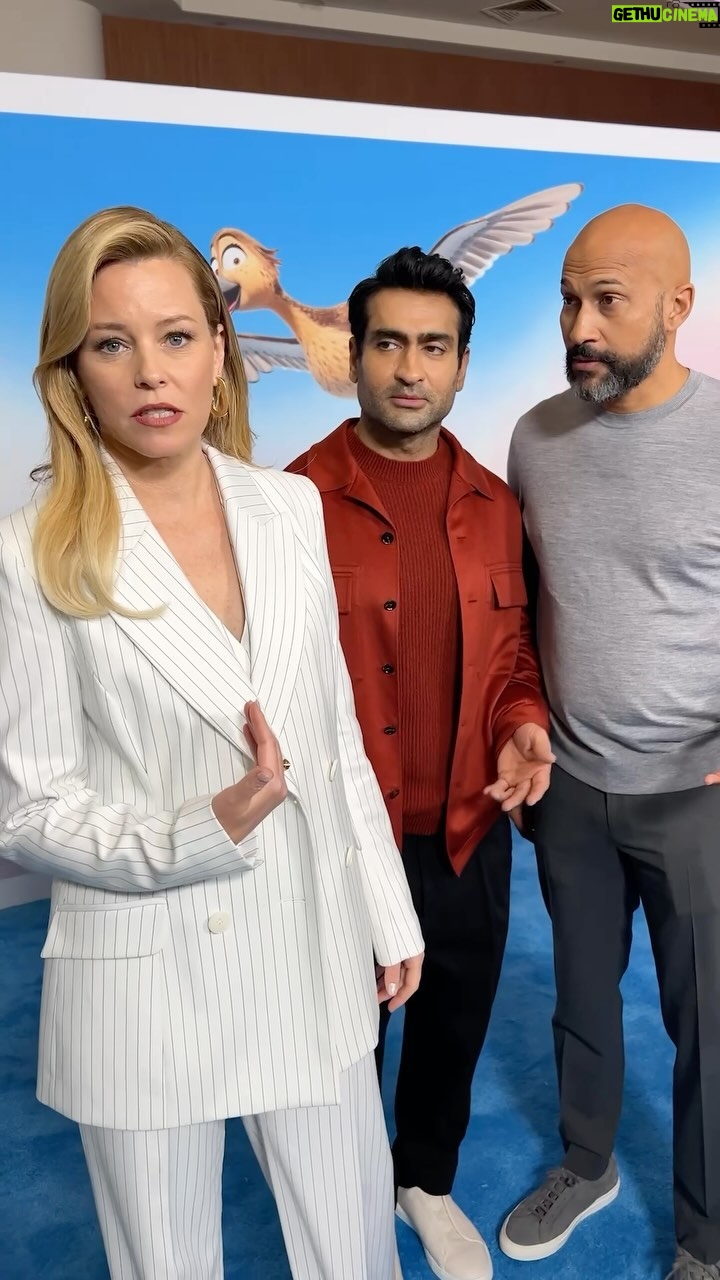 Elizabeth Banks Instagram - No one’s too old (or too hot) for #MigrationMovie See it only in theaters this Christmas!