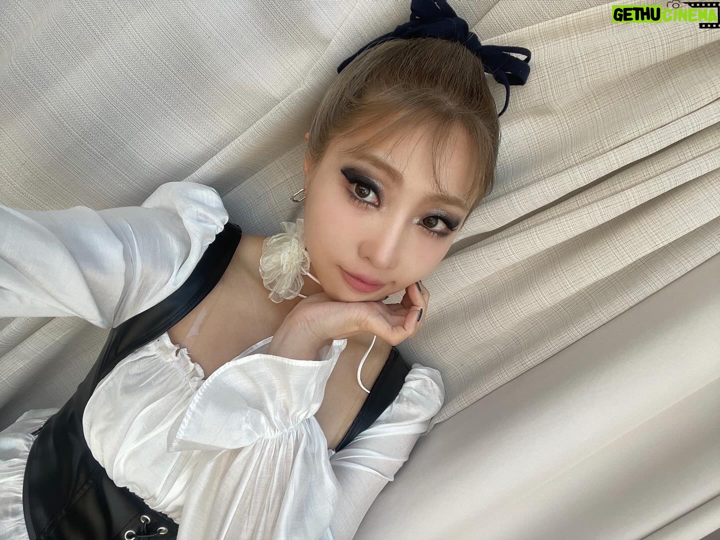 Gong Min-ji Instagram - We had so much fun last time π
You know how much I love youπ
Especially, Thanks for coming and supporting me from far away countries !!(Hawaii, Brazil, UK, Chile, Peru, Mongolia, Philippines)
ηγγδ»γδΌγγγγ§γβͺ
ε€§ε₯½γγ§γβ€οΈ
μ¬λ¬λΆ νλΆνλΆμ λ€ μ°Ύμκ°λ κ·Έ λ κΉμ§
μμν λ
Έλν κ²μ!!
μ¬λν΄μπ