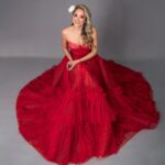 Sherlyn Instagram – Es hoy #mañanitasconlasestrellas 
Un dia que se queda para siempre en mi corazón! 
Gracias madre por la bendición de tener a mi familia sana y unida.
Feliz dia Virgencita

Stylist @george_figueroa 
Vestido @victoryjesse 
Makeup @rouss_mor 
Foto @jemeneth