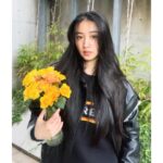 Kōki Instagram – OOTD 🌹❤️

Jacket and bag @coach 💗