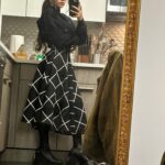 Antonia Gentry Instagram - Even though Uranus is filled with gas, it’s not a gas giant. Uranus is far from the sun, so it’s very cold. That’s why we call Uranus an ice giant.