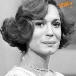 Susana Vieira Instagram – Simplesmente @susanavieiraoficial como Marina Stein em “A Sucessora”, direto de 1978 😍⏳ Maravilhosa demais, né?

De Manoel Carlos, #ASucessora tá no ar no VIVA 70 FAST, meu canal gratuito dedicado à teledramaturgia dos anos 70 lá no @globoplay ▶️