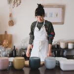Asami Mizukawa Instagram - @ellegourmetjp 水川発酵食道
第四回目は『糠漬け』
今回は寺本りえ子さんに教えて頂きました！
撮影のちょうど前日、りえ子さんに習って豆板醤を作っていたので偶然にも２日続けて会えることに♡
糠床の作り方、糠床の調子の見方、糠漬けのやり方、出来上がった糠漬けで作る美味しいご飯。
糠床は宇宙🪐
なんでも美味しくて身体に良いものになっちゃうんだから。
りえ子さんありがとう！りえ子さんのご飯はよ食べたいよ〜🤤