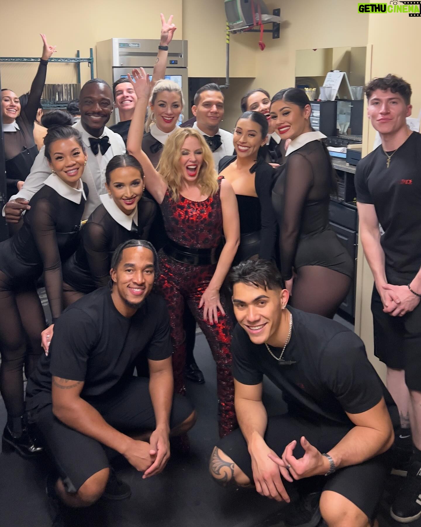 Kylie Minogue Instagram - @voltaire_belledenuit TEEEEEEAAAAMMMM!!! 🍸❤️🥂