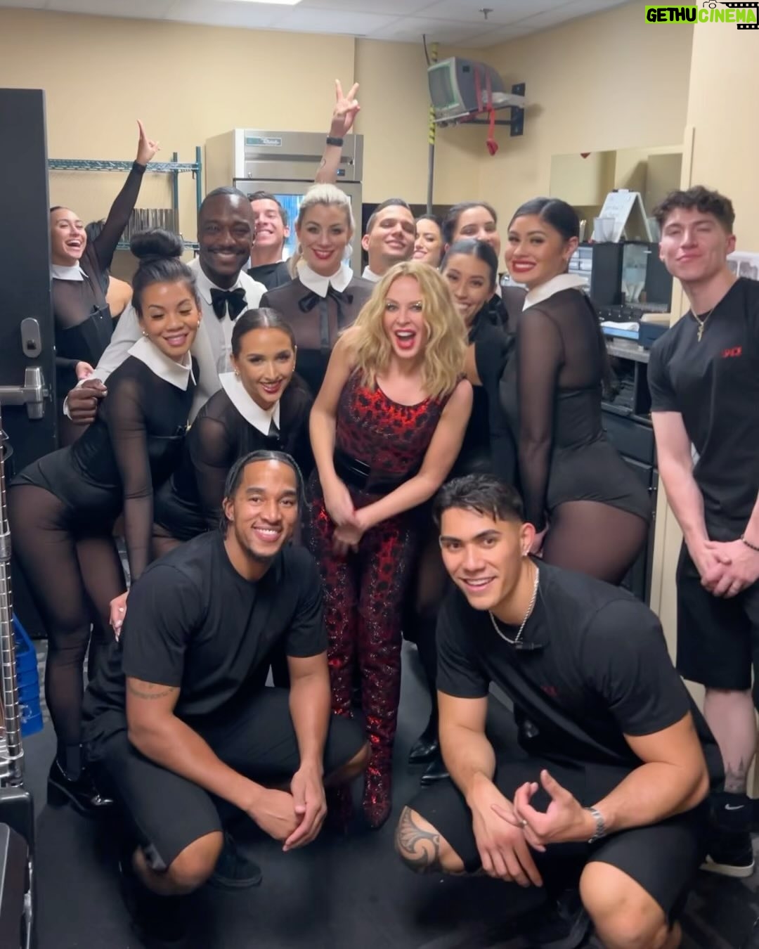 Kylie Minogue Instagram - @voltaire_belledenuit TEEEEEEAAAAMMMM!!! 🍸❤️🥂