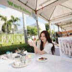 Pattranite Limpatiyakorn Instagram - วันนี้เลิฟมางานของ Pruksa Live well Stay well Market Fest 🎉 ในงานมีสินค้า บริการและกิจกรรมเยอะมากกกกก เค้าจัดเพื่อลูกบ้านพฤกษาโดยเฉพาะเลย อย่างเลิฟได้มาทำ Workshop วาดเทียนด้วย น่ารักมั๊ย แถมได้เจอเพื่อนใหม่อย่างน้องใส่ใจ คิ้วท์มาก น้องเค้าว่าถ้าเหงาๆเลิฟก็ทักหาได้เลย 24ชม. มีตรวจสุขภาพฟรีด้วยนะ ฉ่ำมาก ใครที่เป็นลูกบ้านพฤกษาแต่ยังไม่ได้เป็น Pruksa Member รีบสมัครเลยน้า นอกจากงานดีๆแบบนี้เค้ามีสิทธิพิเศษดีๆเยอะเว่อร์ให้ด้วย เรียกได้ว่าครบทั้งคุณภาพชีวิตดีๆ สุขภาพดี และสังคมที่ดีเลย เลิฟมาเองงานนี้เข้าใจเลยว่า การส่งมอบความอยู่ดีมีสุขจากพฤกษาให้ทุกคนในครอบครัวพฤกษา “อยู่ดีมีสุข” จริงๆ

พิเศษสุด!! ตอนนี้ใครสนใจอยากแนะนำเพื่อนให้มาเป็นลูกบ้านพฤกษาต้องรีบแล้วนะ เพราะจะได้ค่าแนะนำสูงสุดถึง 1ล้านบาทเลย ลองไปดูได้ที่ www.pruksa.com หรือโทร 1739 

#พฤกษาอยู่ดีมีสุข #พฤกษาใส่ใจเพื่อทั้งชีวิต #PruksaLivewellStaywell #PruksaLiveWellStayWellEvent #ชีวิตสุดพิเศษกับPruksaMember
