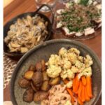 Nozomi Sasaki Instagram - 美玲ちゃんのお誕生日会では、
絢の手作りご飯を食べて幸せ🍴♡
どれも本当に美味しい！子供用にも沢山用意してくれてた👦🏻感謝。

絢は冬でもタンクトップで元気なんです😆
エプロン姿で料理を運ぶ様子は、いつもの光景で当たり前過ぎるけど、今回撮ってみた🤳
相変わらずいい女🥰