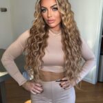 Mandy Rose Instagram – This lewkkkk tho 👏🏼👌🏼

MU @lisag.beauty 
Hair @torinicoleglam 
Extensions @saltylockshairext @bohobritt