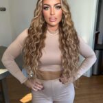 Mandy Rose Instagram – This lewkkkk tho 👏🏼👌🏼

MU @lisag.beauty 
Hair @torinicoleglam 
Extensions @saltylockshairext @bohobritt