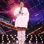 Lolita Milyavskaya Instagram - Очень много людей меня похвалили за образ на последнем «Суперстаре»🙏 И все спрашивали, что за платье). Не секрет✌️⁣⁣⠀
Мой любимый давно @1811eighteenoneone🙏❤️✌️Уже постиралось после съёмки и висит в шкафу до весны)! Ребята, ещё раз Спасибо за подарок!!!🙏❤️