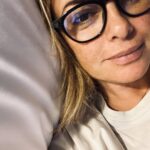 Vanessa Incontrada Instagram - Una serata di coccole 😊😊😍