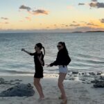 Nicola Peltz Beckham Instagram - 🩵🥹🌴🪽🍸