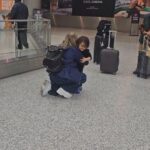 Sherlyn Instagram – Por más abrazos asi… que bendición que mi hijo tenga a los mejores abuelos del mundo! No podía soñar con unos papás más amorosos y buenos! Cada día me enamoro más de mi familia.