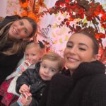 Dani Dyer Instagram - All ready for Christmas 🎅 🎄 ✨