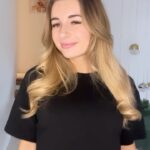 Dani Dyer Instagram - The colder weather means only one thing, comfies!

@lovallofficial have the perfect selection of lounge wear for all seasons but particularly this time of year when all you want is to wrap up and warm up. 
I have been working with Lovall for a while, they have an amazing range from leggings to wardrobe staples. so excited for what’s to come and I promise, you are going to ALL going to LOVE it!  you may have seen a few sneakpeeks on my stories already but keep your eyes peeled as it’s coming very soon

Use my code DANIDYER10 to save an extra 10% on all of their sale items and full price