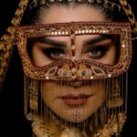 Elham Hamidi Instagram - 🦋
چو ایران نباشد تن من مباد ❤️ 

تقدیم به تمام مردم شریف ایران زمین ، در هر کجای این مرز و بوم 🤍
و تقدیم به استاد شهرام ناظری عزیز که با شنیدن صدای بی تکرارشان ، هر لحظه قلبمان برای ایران میتپد ✨

این اثر برگرفته از جهان پر احساس ناشنوایان عزیزمان است که به تصویرمان ، رنگ و روح دیگری بخشید ...

ایده پرداز و کارگردان : مریم رهنما 
به همراهی تیمی هنرمند و خلاق 
و با تشکر از حضور پر مهر بازیگران هنرمند کشورمان 🩷

Beautiful actresses : 
@nasimadabi 
@elhamhamidiiii 
@maryam_kavyani 
@sahra_asadolahi 
@hadisfouladvand 
@heliaemami 
@monakaramiofficial 
@javanehdelshad_ 
@maryam.shiraziii 
@sabamohammadi2008 
@setayeshmosavii 

Makeup Artists : 
@maryamrahnama__ 
@hadiseinali 
@soodabesadat_makeup 
@atiiisa_ 
@mahsatabassom_mua 
@fatima_ahdi_makeup 
@samanehshadi_makeup 
@elizaa_mua 
@mahnazbakhshayesh_ 
@kiana__makeup 
@mandana.amin_mua 

Hairstylists : 
@minanorozi_hairstyle 
@sepidehrezaee_hairstyler 
@zara_hairartist 
@panteaahairdresser 
@ailar_hairstyle 

Beauty salon : 
@maryamrahnamabeauty 

Dress designers : 
@sin.s_collection 
@diya.bride 
@taktincenter 
@abayat.bent.alsheikh 
@gallery.nazkhatoon 
@ala.mezon.97 
@toktamrezaeii 
@hoor_esfahan_gallery 

Film and photo : 
@falifilm 
@amirabbasi.dp 
@alirezazlt 

Singer : 
@shahram.nazeri.official 

Composer:
@peyman.soltani.official

Publisher:
@raharecordss

Poem:
@womenofmusic.ir

Iran Association of the Deaf : 
@isdpf 

Special thanks to : 
@zaban.eshare2 

✨✨✨
#یلدا #سنت #شب_چله #ایران #لباس_محلی #وطن #شهرام_ناظری #بازیگران_زن #زبان_اشاره #ناشنوایان #مریم_رهنما 
#iran #yalda