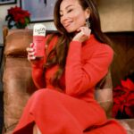 Jeannie Mai Instagram - Ahhhh thank you Mai Fam for takin @theowlsbrew to the top this holiday season! We just launched in #Colorado and see u at Snow Lodge in #Aspen this winter! 🏂🌨️S/o to our friends for stocking those aisles at @wholefoods @erewhonmarket @sprouts @bevmo_co @jewelosco and @heb. You can now find us in Yankees Stadium @highmarkstadium @keybankarena and @theshellsd. Annnnnd we’re featured in @forbes @people @jenniferhudsonshow and @goodhousekeeping IKDR 🤸🏽‍♀️Can’t wait to announce what’s happening for next year hunnnayyy😘