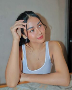 Sanya Lopez Instagram - 🩵